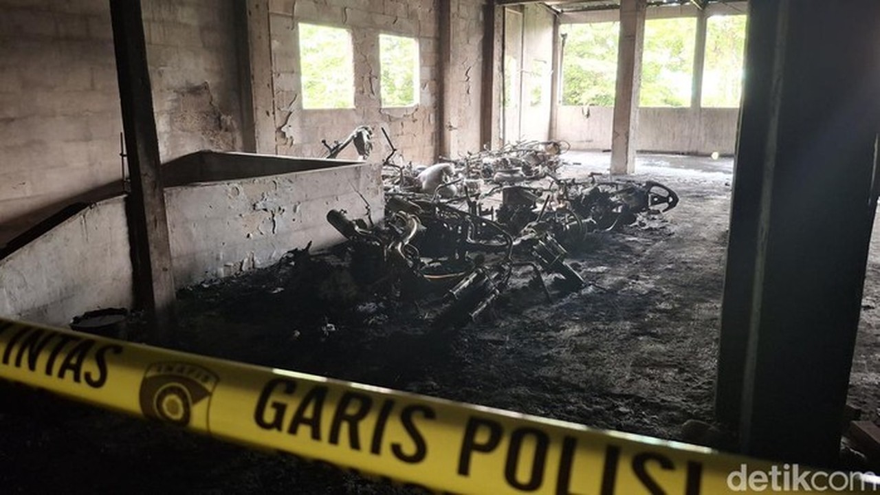 Alarm Berbunyi Tiga Kali, 19 Motor Hangus Terbakar di Penitipan Stasiun Bogor