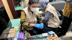 BNN Ungkap Pabrik ‘Happy Water’ di Ancol, Narkoba Dikemas Seperti Minuman Energi Lokal