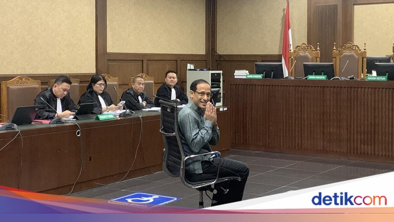 Sidang Kasus Korupsi Laptop Chromebook, Nadiem Makarim Mulai Jalani Pembacaan Dakwaan Sidang Kasus Korupsi Laptop Chromebook, Nadiem Makarim Mulai Jalani Pembacaan Dakwaan