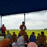 20 Tahun Rusak, Jalan Desa Badak Anom Tangerang Akhirnya Dibeton oleh Gubernur Andra Soni