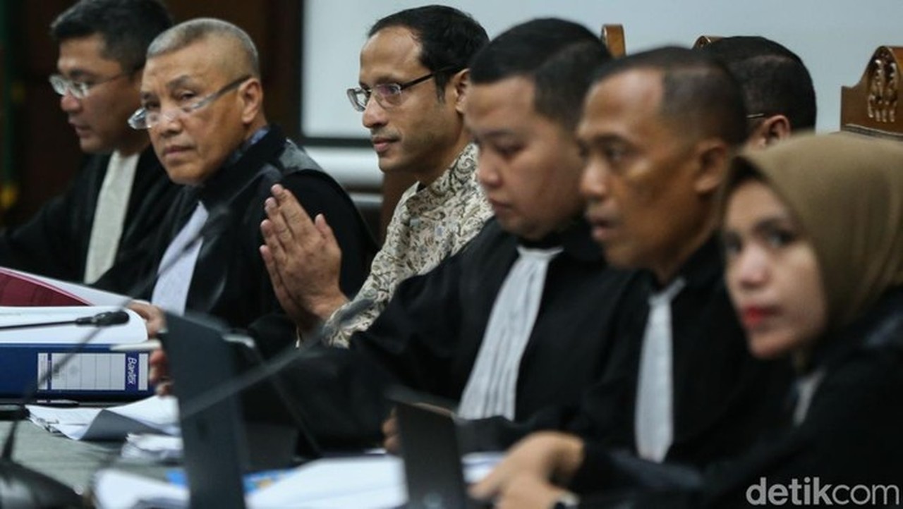 Nadiem Makarim Klarifikasi soal Chromebook: Bukan Merek, Tak Ada Kebijakan Kunci Produk