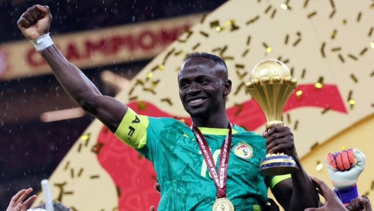 Sadio Mane Raih Gelar Piala Afrika 2025, Pantaskah Disebut GOAT Benua Hitam?