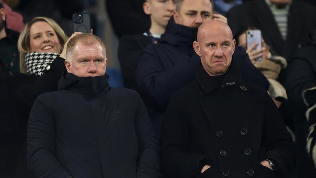 Derbi Manchester Memanas: Martinez Balas Sindiran Scholes dan Butt, ‘Dewasalah!’
