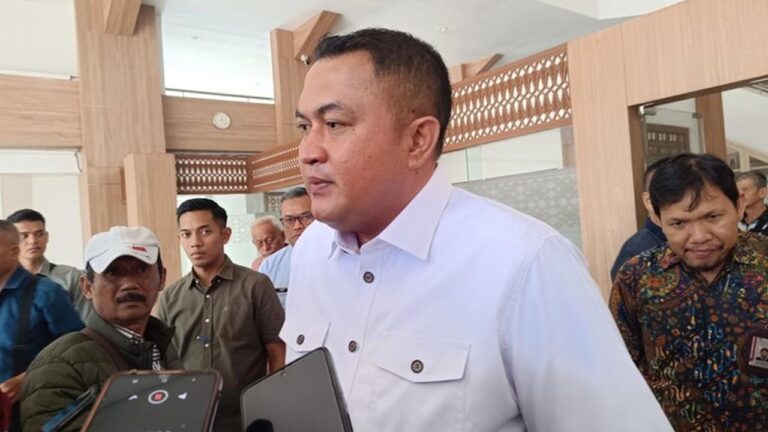 Bupati Bogor Minta KPK Awasi Ketat Pembebasan Lahan Jalur Khusus Tambang