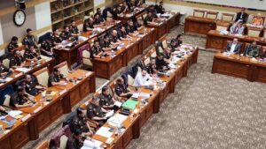 Jaksa Agung Jamin Hentikan Kasus Guru Cukur Rambut Siswa di Jambi