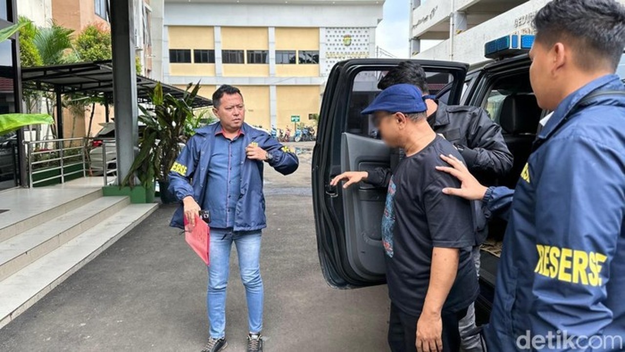 Oknum Guru SD di Tangsel Cabuli 16 Siswa Laki-Laki Sejak 2023 Oknum Guru SD di Tangsel Cabuli 16 Siswa Laki-Laki Sejak 2023