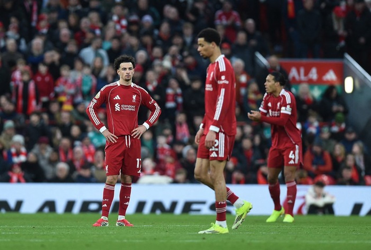 Jamie Carragher: Keseimbangan Liverpool Terganggu Sejak Awal Musim Liga Inggris