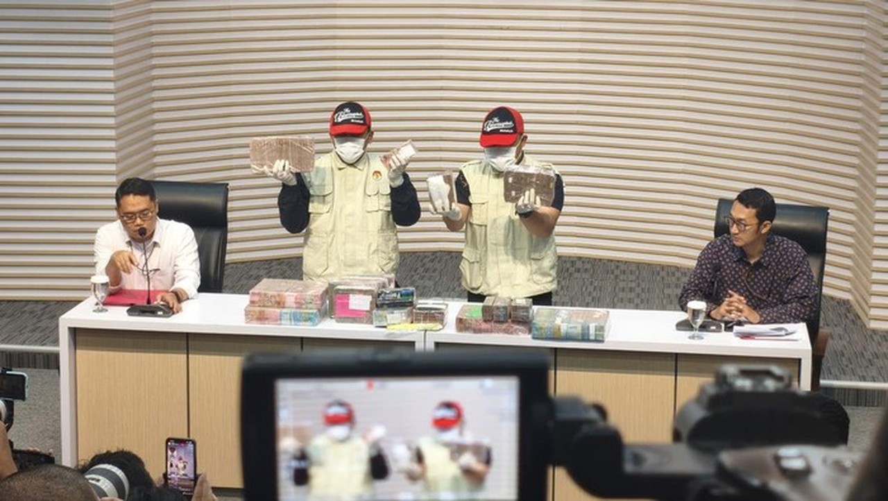 KPK Ungkap Bupati Pati Simpan Duit Pemerasan Rp 2,6 Miliar dalam Karung