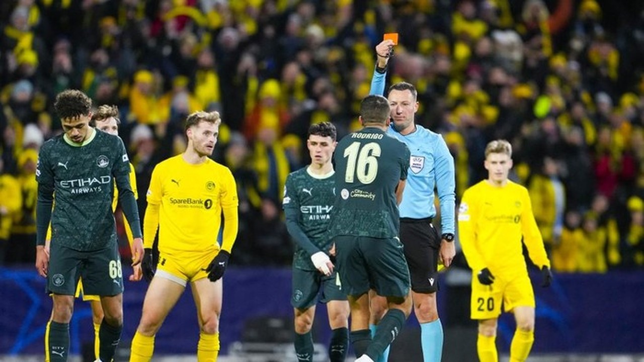 Manchester City Takluk 1-3 dari Bodo/Glimt di Liga Champions, Rodri Diusir