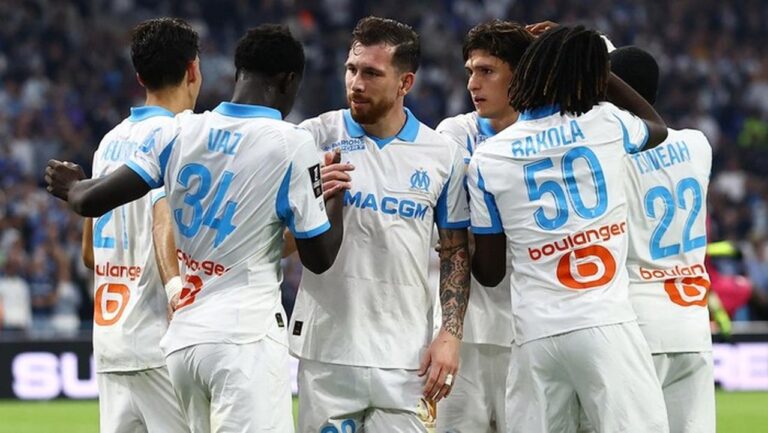 Roberto De Zerbi: Marseille Akan Bermain Menyerang Hadapi Liverpool di Liga Champions