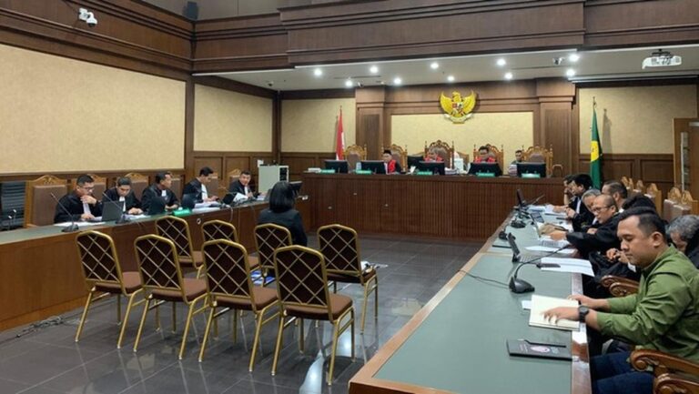 Pengacara Terdakwa Migor Akui Diminta Akui Dalang ‘Indonesia Gelap’ dalam Video