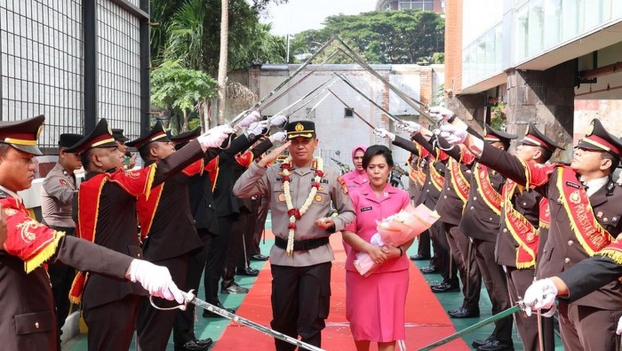 Kombes Wisnu Wardana Jabat Kapolresta Bandara Soetta, Gantikan Kombes Ronald Sipayung Kombes Wisnu Wardana Jabat Kapolresta Bandara Soetta, Gantikan Kombes Ronald Sipayung
