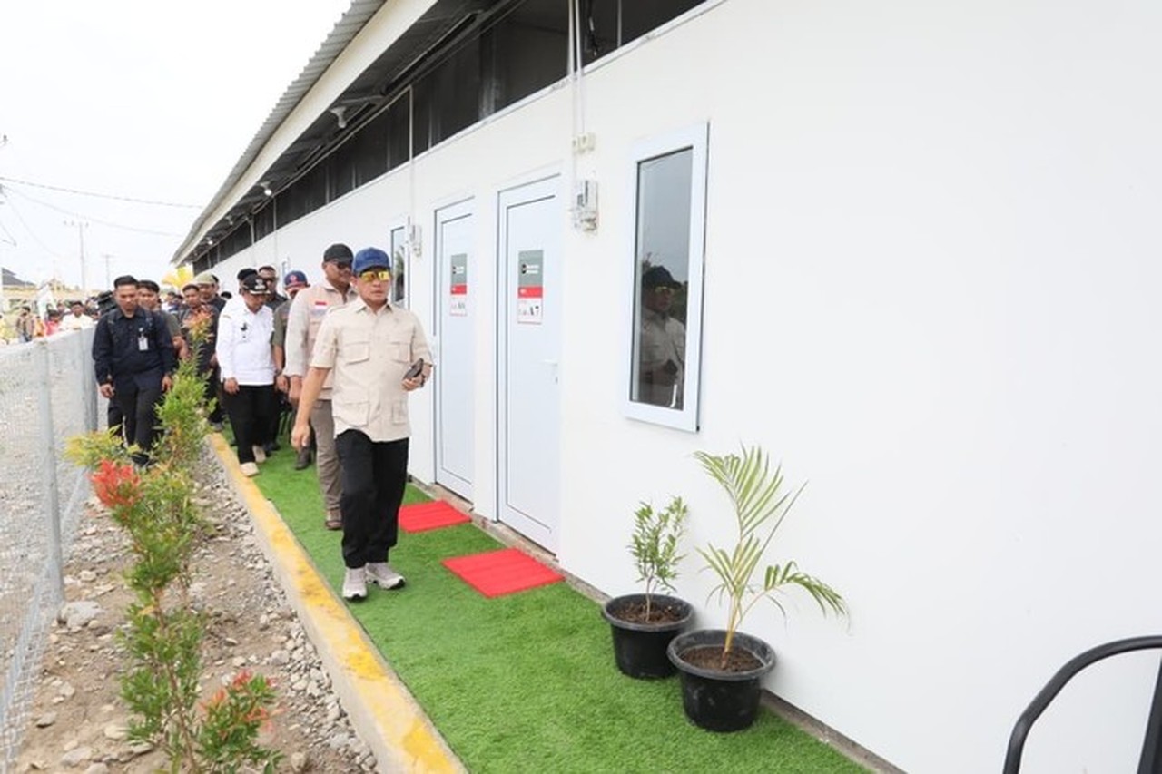 Tinjau Huntara Pidie Jaya, Tito Karnavian Pastikan Fasilitas Memadai untuk Pengungsi Tinjau Huntara Pidie Jaya, Tito Karnavian Pastikan Fasilitas Memadai untuk Pengungsi