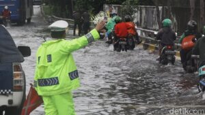 Bina Marga Ungkap Penyebab Flyover Pesing Sering Kebanjiran Saat Hujan Deras