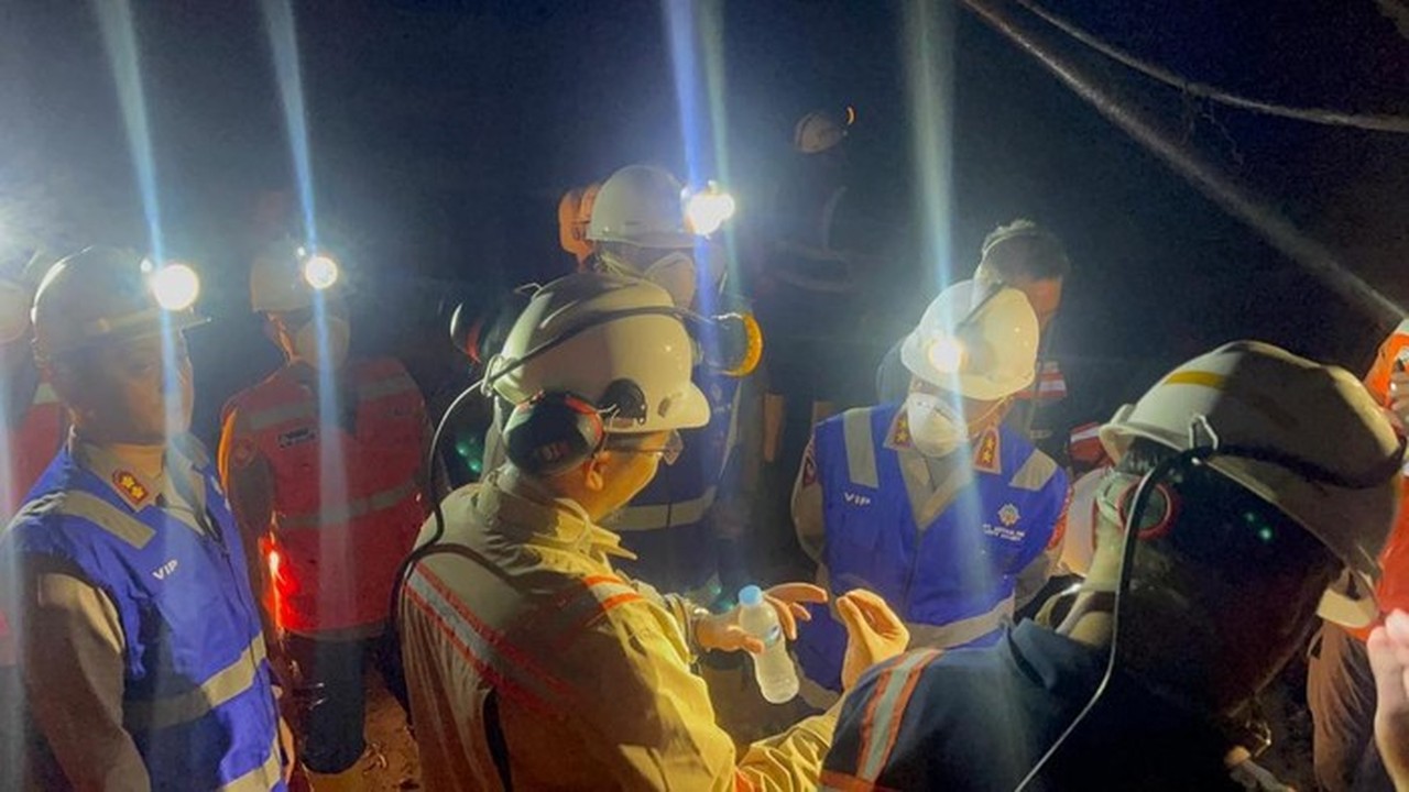 Kapolda Jabar Tinjau Tambang Emas Bogor Pasca-Kebakaran Tewaskan 11 Orang