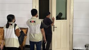 KPK Geledah Rumah Dinas dan Kantor Bupati Pati Nonaktif Sudewo Terkait Dugaan Pemerasan