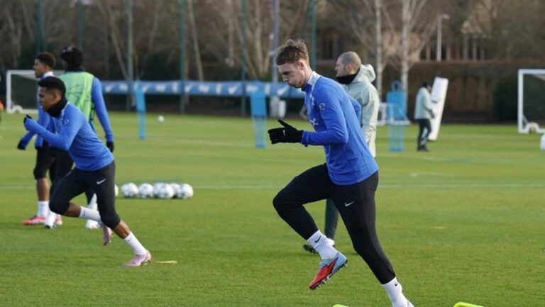 Absen Lawan Pafos, Cole Palmer Dipastikan Fit untuk Laga Crystal Palace