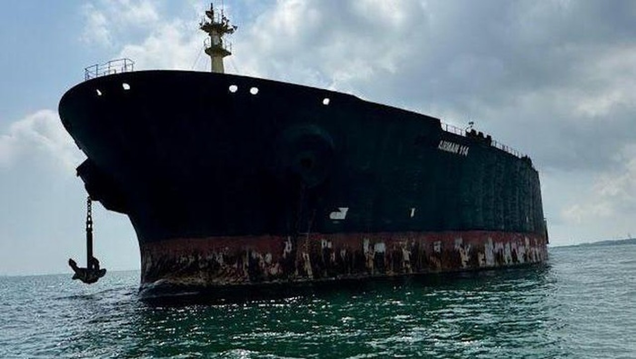Kapal Supertanker Rp 1,1 T Gagal Dilelang, Kejagung Buka Penawaran Ulang 30 Januari Kapal Supertanker Rp 1,1 T Gagal Dilelang, Kejagung Buka Penawaran Ulang 30 Januari