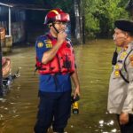 Puluhan Titik di Tangerang Terendam Banjir, Ketinggian Air Mencapai 1,2 Meter Akibat Hujan Deras