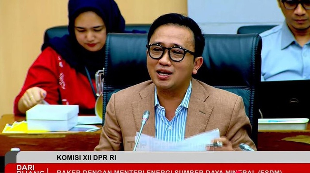 RUU Migas Mandek, Gerindra Curigai ‘Mafia’ Hambat Revisi UU Migas di Depan Bahlil