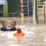 Banjir Kiriman Bogor Rendam Kebon Pala Jakarta Timur, Ketinggian Air Capai 130 Cm