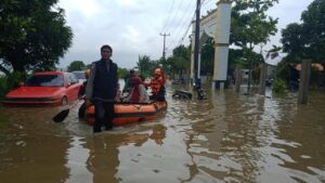 Banjir Melanda 51 Desa di Kabupaten Bekasi Akibat Hujan Deras, Air Capai 130 Cm