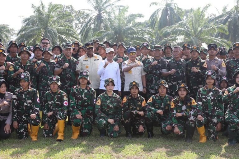 Tito Karnavian Lepas Taruna Akpol-Akmil ke Aceh Tamiang untuk Percepat Pemulihan Pascabencana