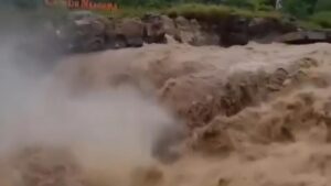 Sungai Cipamingkis Bogor Meluap Akibat Hujan Deras, Warga Bekasi Diimbau Waspada Dampaknya