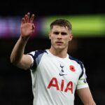 Tottenham Hotspur Siap Jual Micky van de Ven, Bidik Rekor Transfer Termahal Liga Inggris