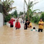 Banjir 1,5 Meter Rendam Lima Kampung di Pamarayan Serang, Polisi Turun Tangan