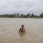 Banjir Sukawangi Bekasi Meluas, Ribuan Keluarga Terpaksa Mengungsi Akibat Luapan Kali CBL
