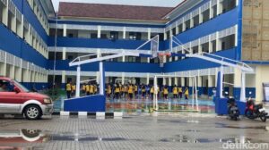 SMPN 3 Depok Heboh: Renovasi Rp 28 Miliar, 17 Kelas Kosong Meja dan Kursi