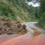 Longsor di Bogor Tutup Jalur Alternatif Puncak, Alat Berat Dikerahkan untuk Evakuasi