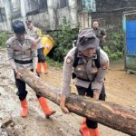 Longsor Tutup Jalan Alternatif Puncak Bogor, Kendaraan Belum Bisa Melintas