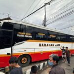Bus Harapan Jaya Ugal-ugalan di Kediri, 11 Orang Luka Termasuk Anak-anak