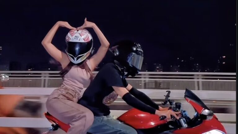 Fuji Klarifikasi Isu Pacar Baru: Pria yang Memboncengnya adalah Ojek Bayaran Rp 1 Juta