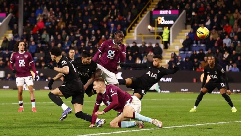 Hasil Imbang 2-2: Burnley Tahan Imbang Tottenham Hotspur di Turf Moor