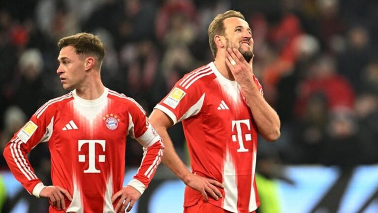 Derby Bavaria Berakhir Tragis: Bayern Munich Tumbang 1-2 dari Augsburg di Kandang