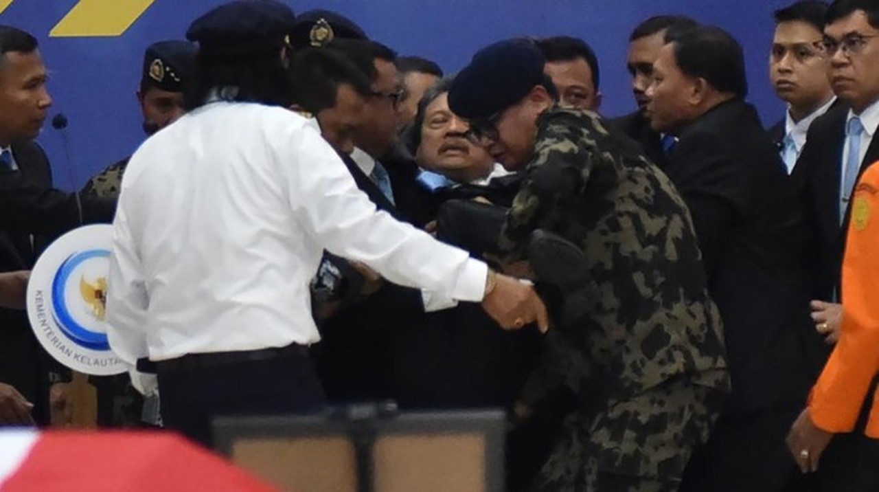 Menteri Trenggono Pingsan Akibat Kelelahan, Staf Pastikan Besok Kembali Ngantor