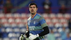 Real Madrid Pertahankan Rekor Clean Sheet, Courtois Puji Soliditas Pertahanan Tim