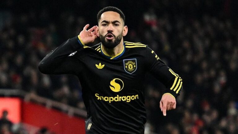 Matheus Cunha Kembali Jadi Supersub Krusial, Antar MU Kalahkan Arsenal 3-2 Matheus Cunha Kembali Jadi Supersub Krusial, Antar MU Kalahkan Arsenal 3-2