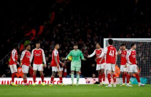 Rekor Kebobolan Chelsea Aman, John Terry Girang Usai Arsenal Kalah dari MU