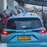 Mobil Listrik Mogok di Flyover Kebayoran Lama, Lalin Ciledug-Pakubuwono Tersendat