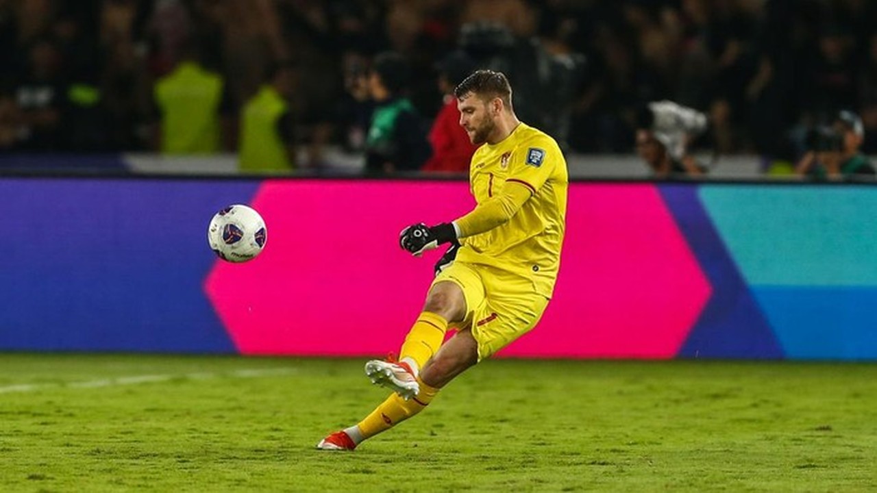 Maarten Paes Berpeluang Langsung Jadi Kiper Utama Ajax Amsterdam Musim Dingin Ini Maarten Paes Berpeluang Langsung Jadi Kiper Utama Ajax Amsterdam Musim Dingin Ini