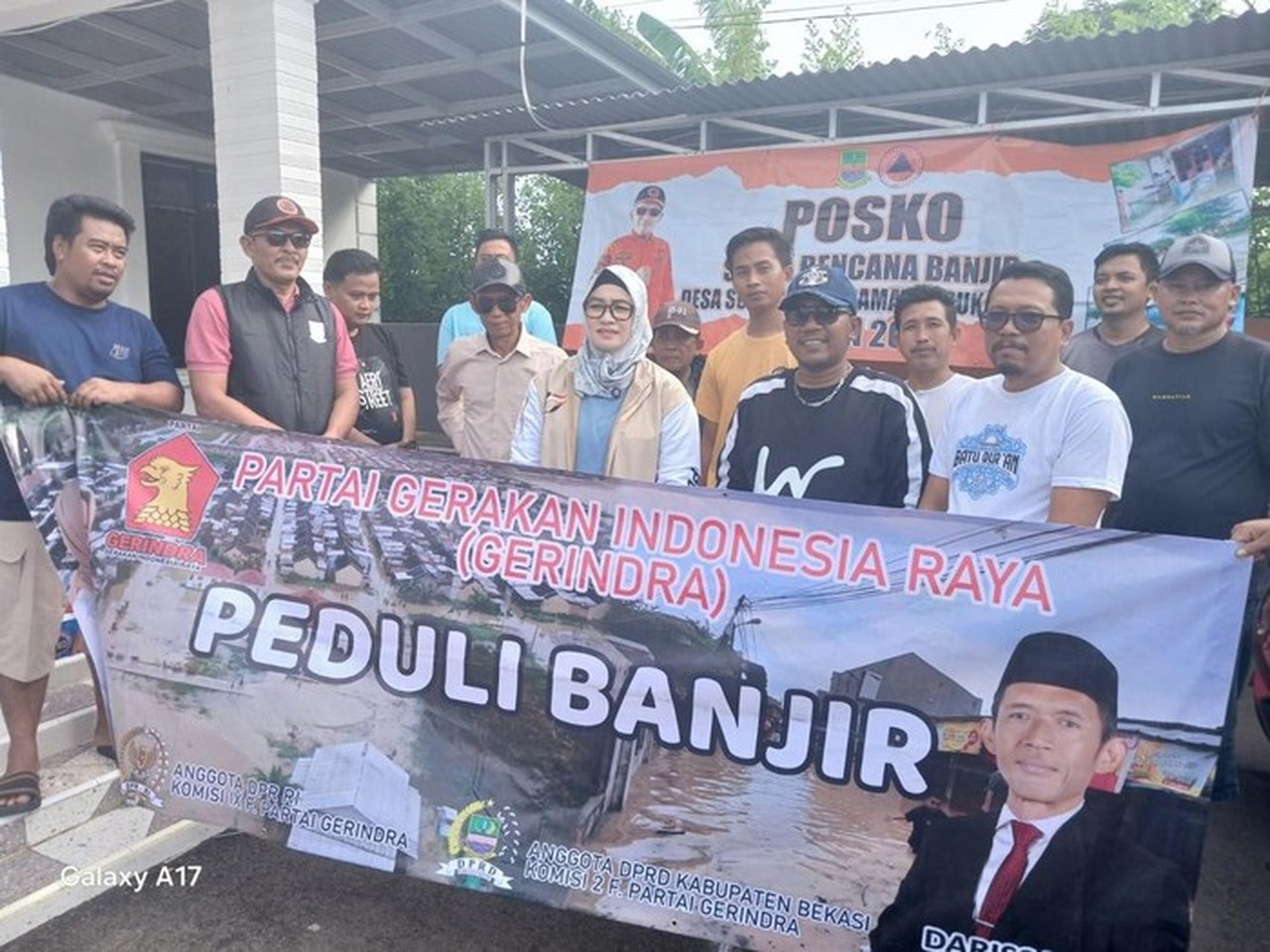 Anggota DPR Gerindra Putih Sari Salurkan Bantuan Kemanusiaan untuk Korban Banjir Bekasi