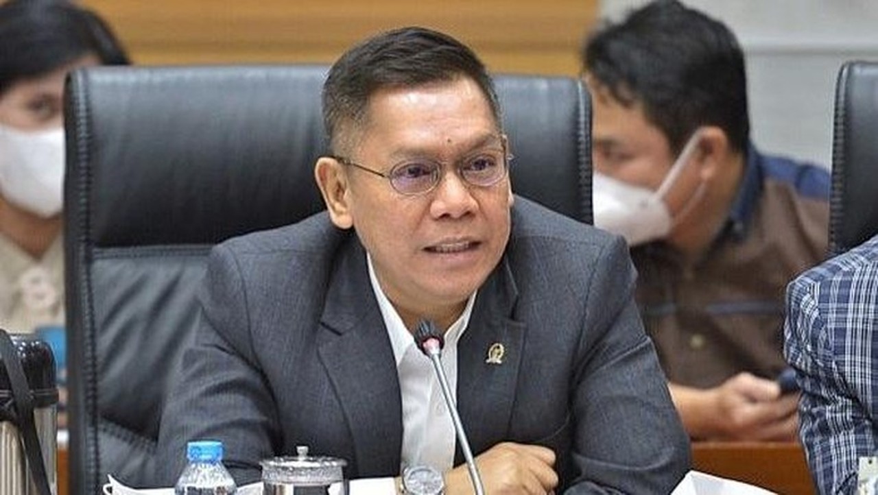Bahlil Pastikan Adies Kadir Mundur dari Golkar Sebelum Jadi Hakim Mahkamah Konstitusi