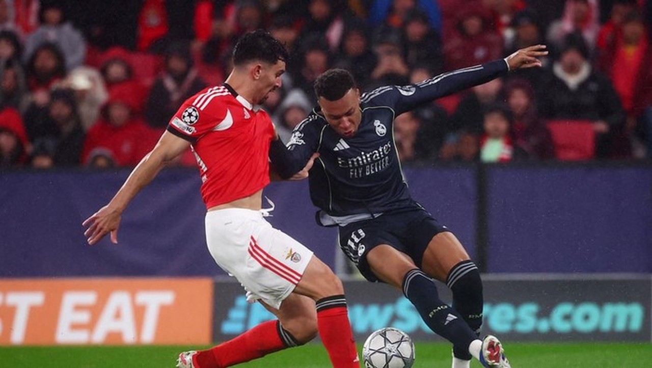Benfica Permalukan Real Madrid 4-2, El Real Harus Berjuang di Playoff Liga Champions