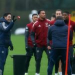 Usai Kalah dari MU, Mikel Arteta Kumpulkan Pemain Arsenal untuk Redam Gejolak