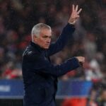 Drama Lisbon: Mourinho Akui Pertama Kali Setegang Ini Saat Benfica Lolos ke Playoff Liga Champions