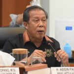 Komisi VIII DPR Mendesak Pemerintah Segera Selesaikan Gaji Guru Madrasah yang Tertunggak